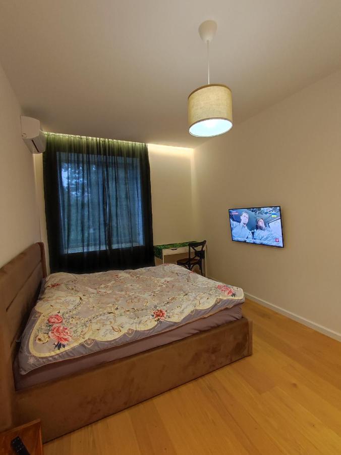 Lux Apartment, Near Metro Vasylkivska Kiev Buitenkant foto