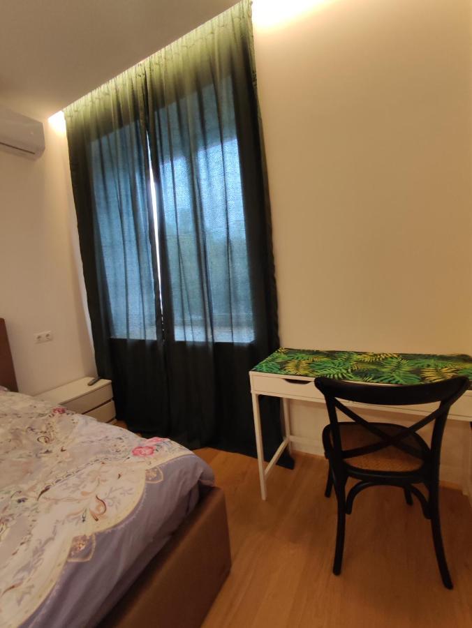 Lux Apartment, Near Metro Vasylkivska Kiev Buitenkant foto